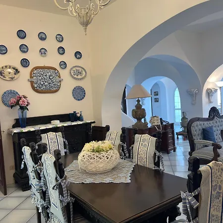 Casa Bacot Canneto (Lipari)