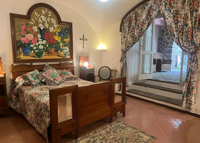 Casa Bacot Canneto (Lipari)