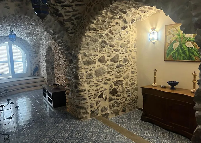 Casa Bacot Canneto (Lipari)