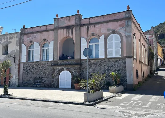 Casa Bacot Canneto (Lipari)